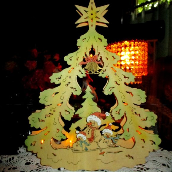 German Collectable Wooden Christmas Tree - Picture 1 of 11